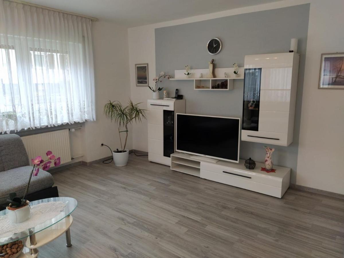 Apartment Eg, Schoen Gelegene *